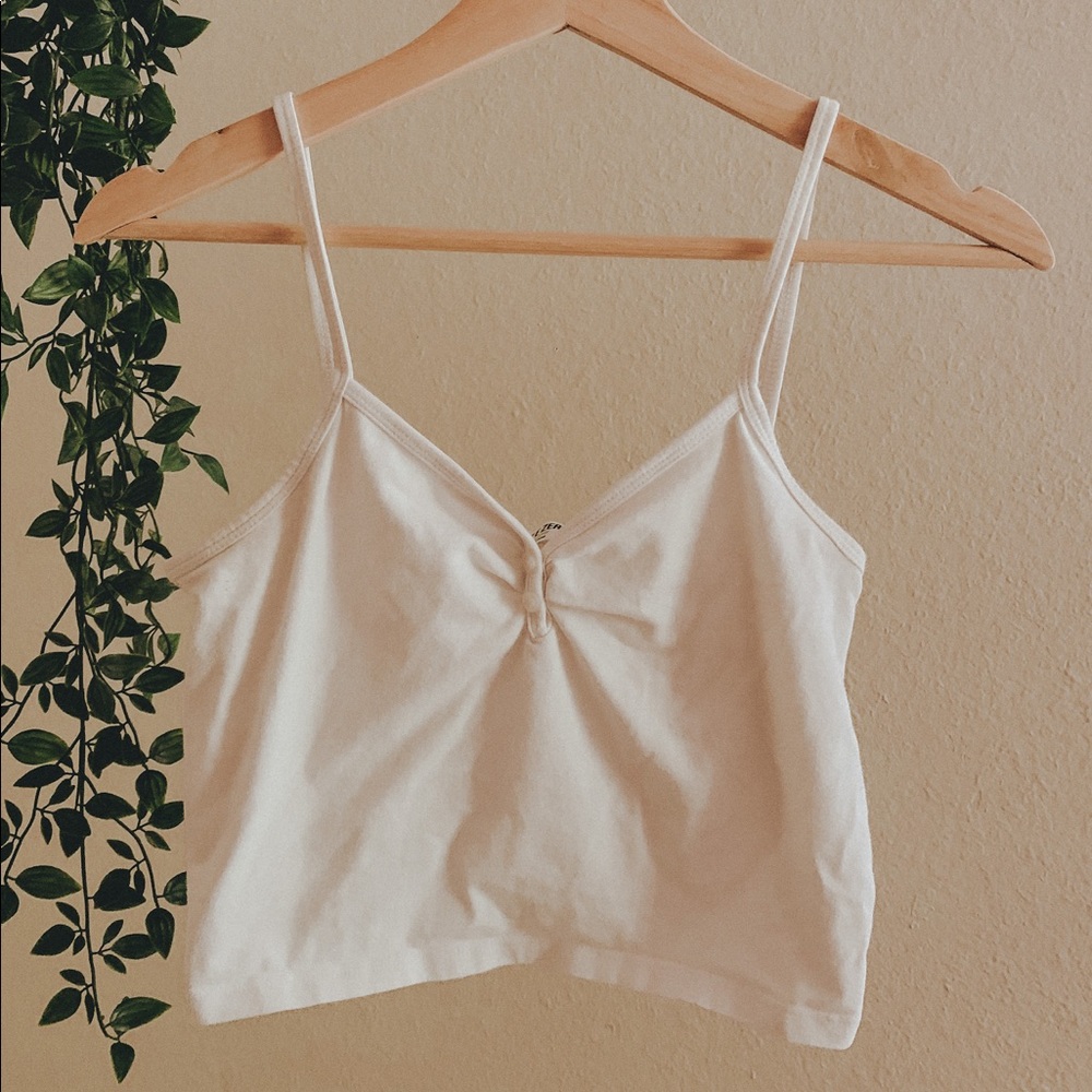 american threads white tank